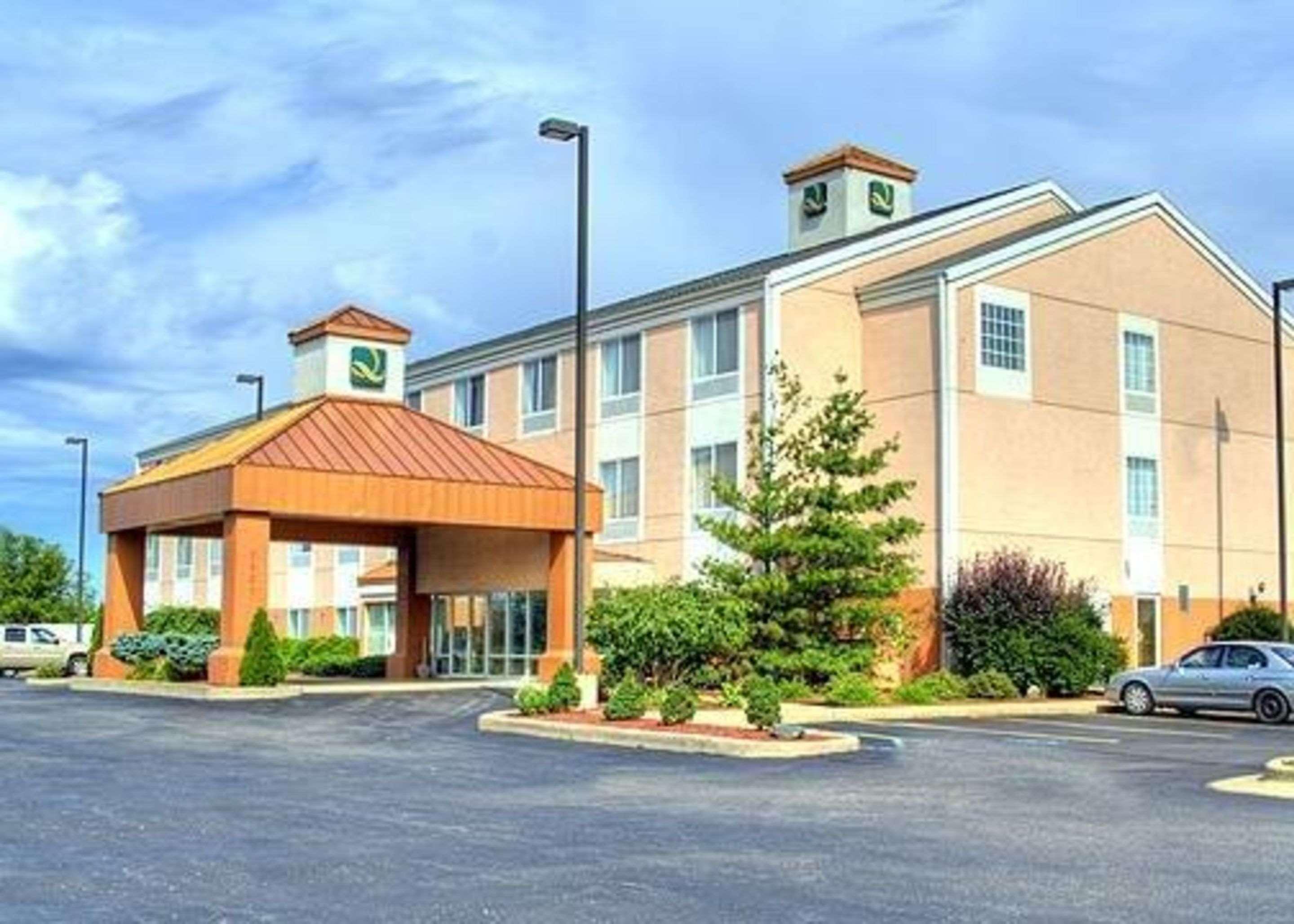 Quality Inn I-94 Near Wings Stadium Kalamazoo Exterior photo